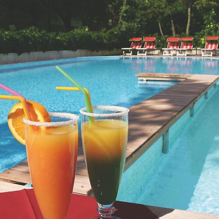 Hotel Friuli Линяно Сабиадоро Екстериор снимка